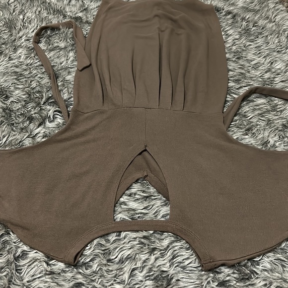 Brown dress - Picture 4 of 4